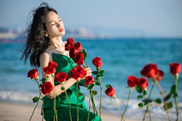 女人右眼皮跳是吉还是凶