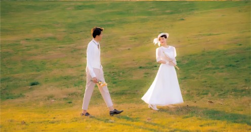 婚纱照怎么挂最吉利（婚纱照摆放位置）